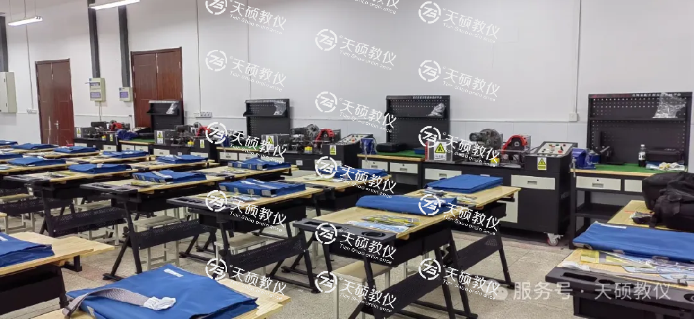 机械装配技术、机械制图实训室